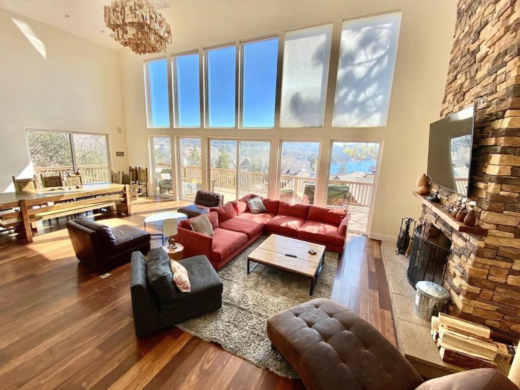 Modern 6 Bedroom Retreat, Stunning Lake Views, Close To Village! Lake Arrowhead Exteriör bild